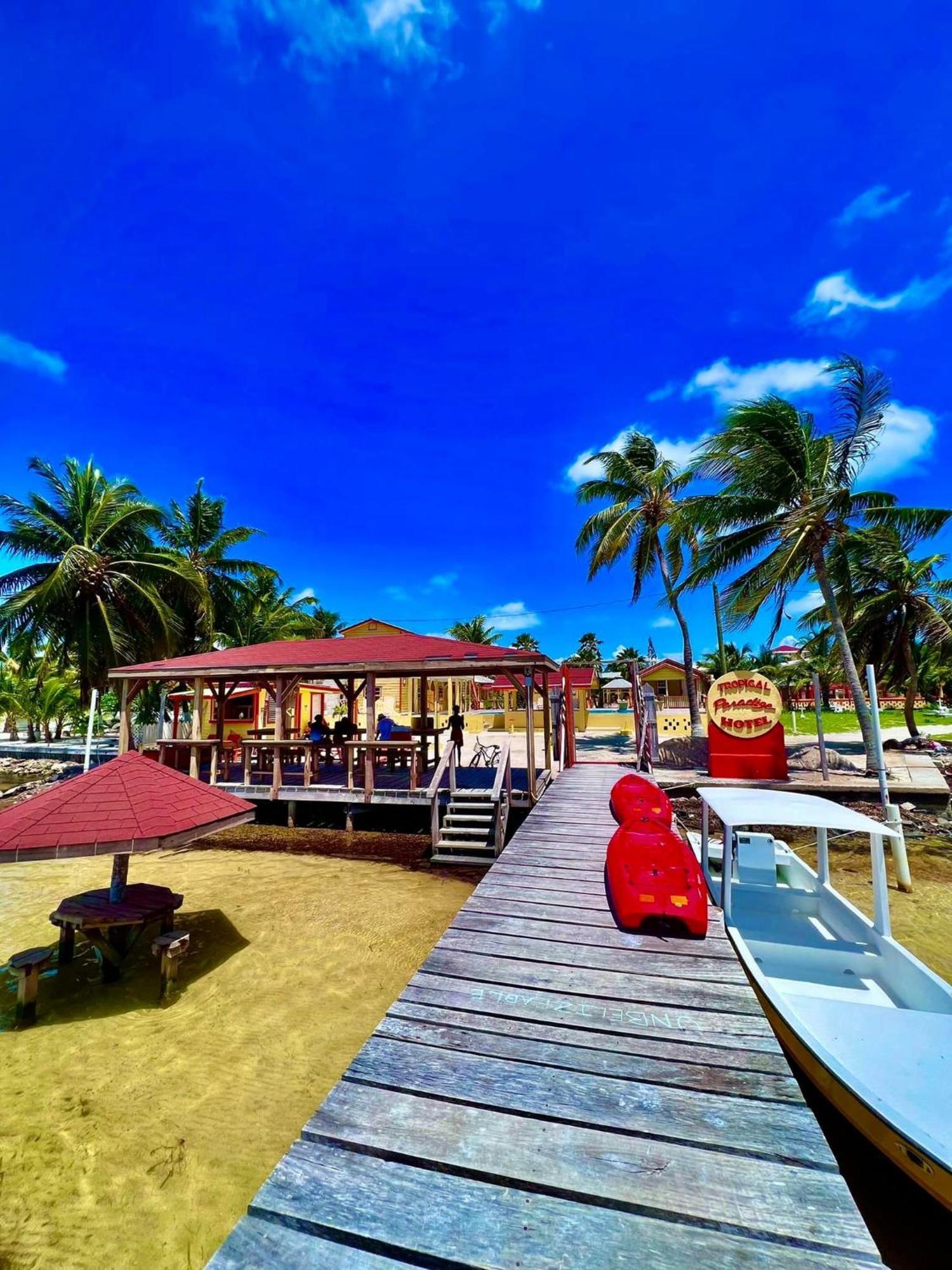 Tropical Paradise Caye Caulker Exterior photo